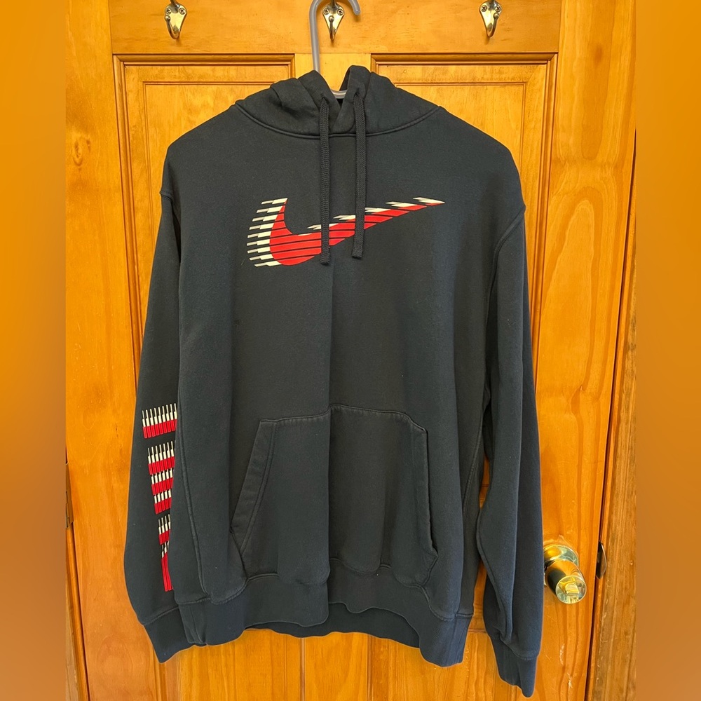Nike hooded sweatshirt men’s size large